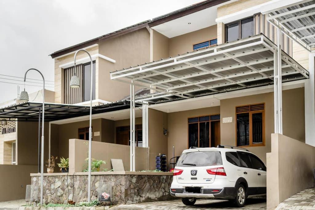 Вілла Rumah 3 Kamar Lembang, Adem, Bebas Macet Бандунг Екстер'єр фото